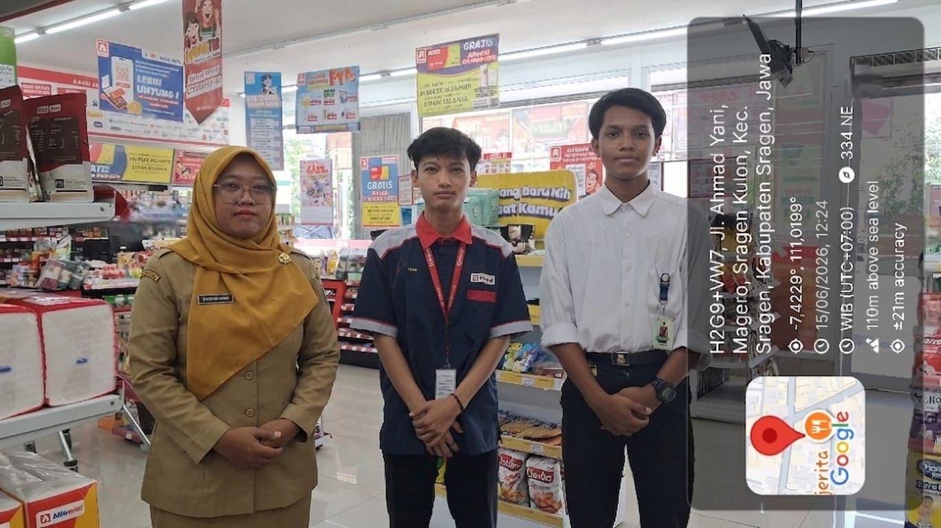 Meniti Jembatan Masa Depan: Monitoring Siswa PKL Akuntansi SMKN Jenawi di Alfamidi, Pastikan Kompetensi dan Integritas Unggul