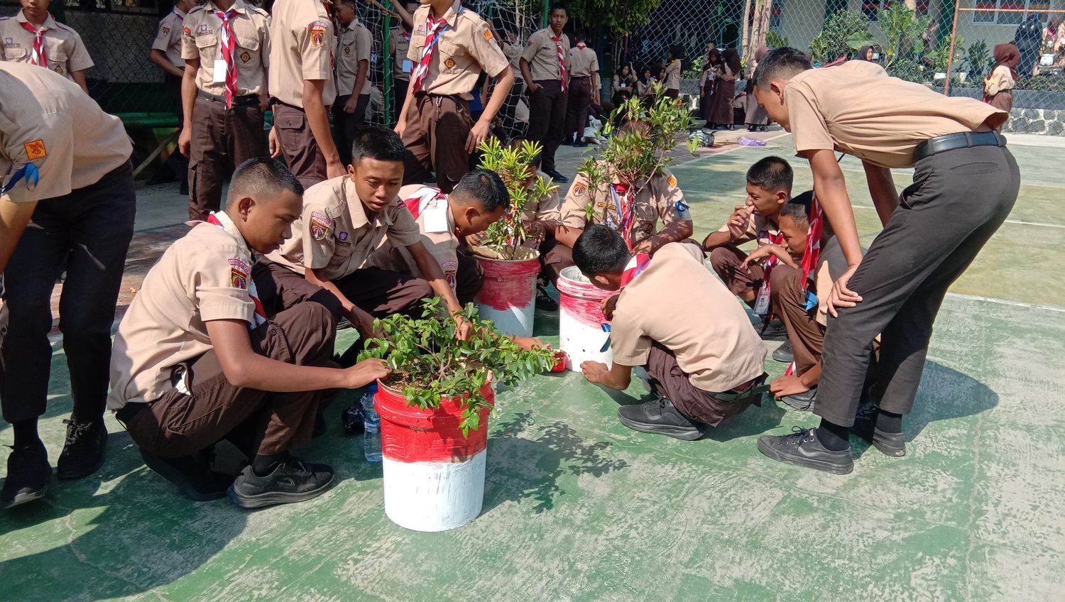 GERAKAN SEKOLAH ASRI: WUJUD KOMITMEN LESTARIKAN LINGKUNGAN