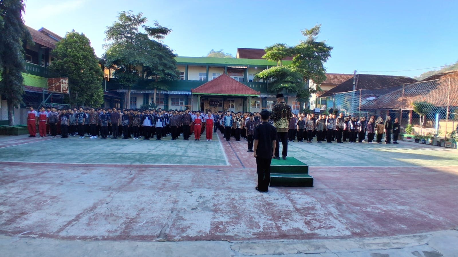 Semarak Hari Anak Nasional ke-42 di SMKN Jenawi: Wujudkan Lingkungan Ramah Anak dan Pembelajaran yang Layak